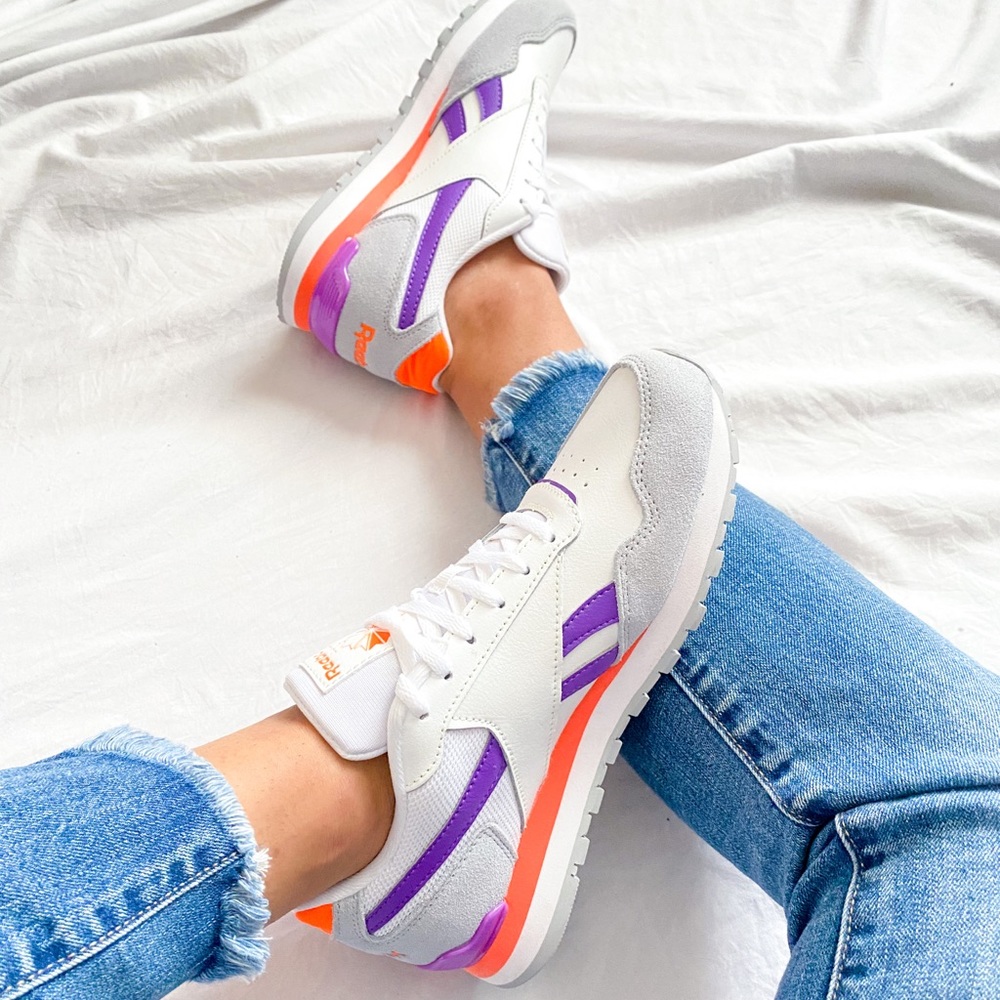 NWT Reebok classic sneaker